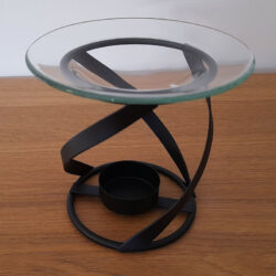 Alternative view of Simple Spiral Metallic Oil Burner